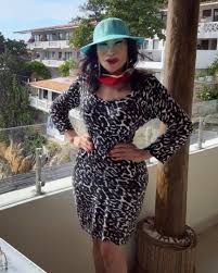 Lyn may y su novio markos están felices con la noticia. Lyn May Revela Que Heredo A Sus Hijas En Vida Para Evitar Problemas