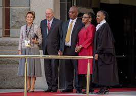De klerk is een omstreden figuur. Watch De Klerk Must Leave This House Says Julius Malema