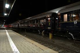 Für jeden geschmack das richtige!. Der Venice Simplon Orient Express Beim Zwischenhalt In Wurzburg Hbf Am 12 Mai 2012 Www Nachtschnellzug De