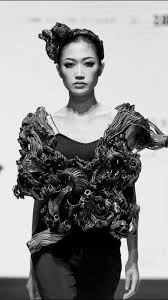 Bremen Wong Millinery Body Sculpture For Mercedes Benz Stylo Asia Fashion Festive 2017 Opening Gala Show Thank Fashion Fashion Week 2017 Fashion Week
