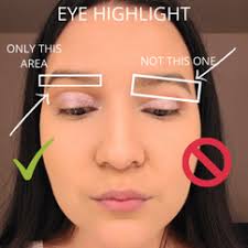 Makeup for hooded eyes: Step by step tutorial