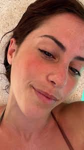 Rebecca te envió un mensaje 📩... Estado civil: Me sigo enamorando de tí,  todo los días ♡