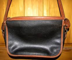 Coach Black And Brown Purse Vintage Coach Black Pebble Leather Brown Trim Medium Hangbag Italy Htf Zip Top Leather Satchel Handbags Women Handbags Leather Satchel