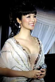 Trẻ trung và bốc lửa, giáng my đích thị là hình mẫu tuổi trung niên giáng my không kiêng khem quá nhiều. Giang My Hoa Háº­u Ä'á»n Hung Vá»›i Váº» Ä'áº¹p Báº¥t Cháº¥p Thá»i Gian Thá»i Trang Lam Ä'áº¹p Plo