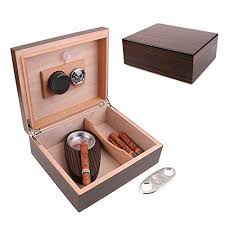 There is no alcohol inside this gift set, but we have included all the tools needed to enjoy your time out on the green. Buy A Comely Cigar Humidor For 25 50 Cigars Ebony Spanish Cedar Wood Lined Divider Hygrometer And Humidifier Ebony W Stainless Steel Astray Cigar Cutter Luxury Cigar Box Gift Set Online In Kuwait B0799f6hpv