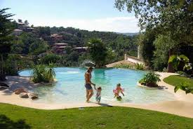 Plage Immergee Pour Creer Une Piscine Unique Ou Atypique