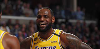 Последние твиты от lebron james' beard (@lebrons_beard1). Lebron James Looks Completely Different With His Quarantine Beard