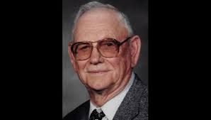 Dennis Farmer's Instagram, Twitter & Facebook