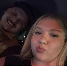 Sarah Rozelle in people