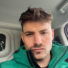 Alexander Zech (@alexander.zech.16) • Facebook