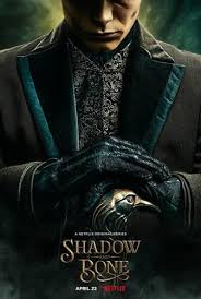 Öncelikle bu kitabı neden bu kadar okumak istediğimi kısacık anlatayım; Netflix In Yuksek Butceli Yeni Fantastik Dizisi Shadow And Bone Dan Fragman Geldi