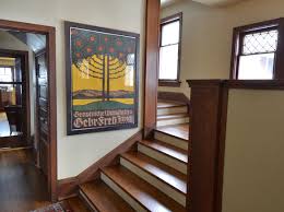 A wedding gift from furbeck's father, the house was the second residence wright designed for the furbeck family. Luxurious Historic Landmark 1897 Frank Lloyd Wright Home Near Chicago Oak Park Etats Unis Homeexchange