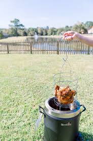 Oil less deep fried turkey with crispy skin healthy best recipe box. The Best Cajun Fried Turkey Recipe The Southern Thing