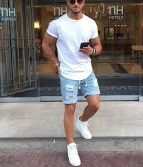 Camisa Branca Para Fim De Ano Camiseta Branca Masculina Reveillon 2018 Bermuda Jeans Tenis Branco Moda Masculina Moda Moda Masculina Casual