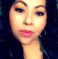 Laura Mares (@laura.mares.73157) • Facebook