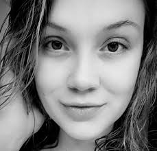 Hannah Olivia “Hannah Banana” Kinnett (1993-2021)