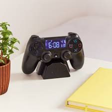 Playstation Alarm Clock Firebox Gamerroom Back In The Day You Used To Wake Up And Hit The Playstation Imm Erkek Cocuk Yatak Odalari Playstation Dekorasyon
