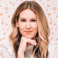 Shannan Baker's Instagram, Twitter & Facebook