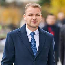 Stanivuković: Nećemo dozvoliti gašenje svjetla iznad olimpijskog bazena