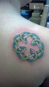 Celtic Knot For Father And Daughter In Irish Colours Tattoos For Daughters Celtic Knot Tattoo Knot Tattoo