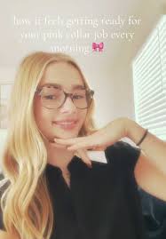 mrs.skin (@mia.stoller)