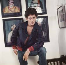Shashi kapoor, the veteran bollywood actor dies at the age of 79. Karan Kapoor Son Of Shashi Who Has Interest In Photograph