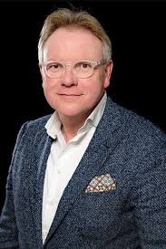 De visie op een aantal grote problemen ontbrak in de Troonrede, vier mensen  komen wél met een oplossing