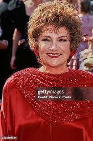 1,174 Outstanding Performance By A Supporting Actress Stock Photos,  High-Res Pictures, and Images