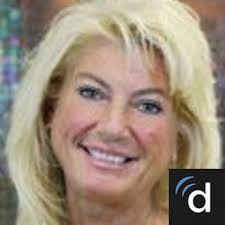 Albert Amini's Instagram, Twitter & Facebook