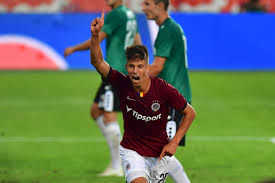 Edad18 años (25 de julio de 2002). Hlozek K Schickovi Lipsko Si Spartana Vyhledlo Ma Stat Stejne Jako Haaland Isport Cz