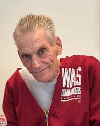 Thomas Applegarth's Instagram, Twitter & Facebook