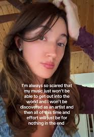 any other artists feel this way…?? 😅 #fyp #relatablequotes #thoughts  #prettygirl #musician