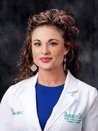 It's Nurse Practitioner Week and we wanted to introduce ours! Meet Kayli  Robison, FNP-BC!🩺❤️🤗 ▪️When and why did you decide to pursue a career in  healthcare? When I was pregnant with my