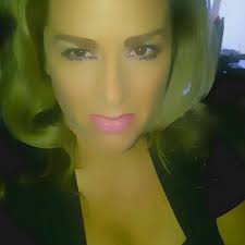 Angela Clift (@AngelaClift)