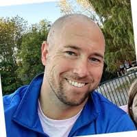 Spencer Bartlett's Instagram, Twitter & Facebook