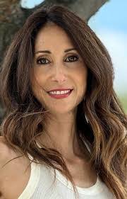 Erika Harding's Instagram, Twitter & Facebook