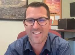 Analy returns with new Superintendent