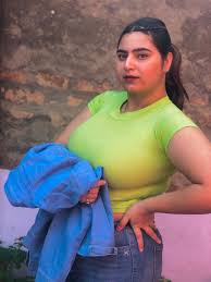 Stunning Shweta Pandita naked beauty