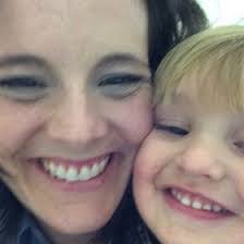 Lynette Hayes's Instagram, Twitter & Facebook