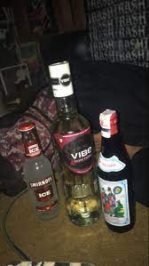 Santuy Boy Minuman Alkohol Alkohol Minuman