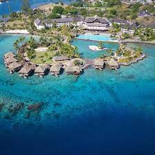 Intercontinental Tahiti Resort Spa A Lavish Garden Setting A Gorgeous Turquoise Lagoon And Volcanic Peaks Rising Up In T Tahiti Resorts Vacation Spots Resort