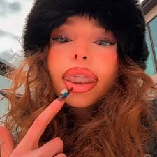 Best AI Chat Character Tyler Simms : Explore Profiles & User  comment|Polybuzz AI Chat