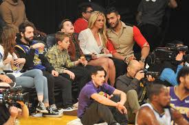 Their father is kevin federline, one of britney's former backup dancers. Britney Spears Kids How Often Does She Really Get To See Them