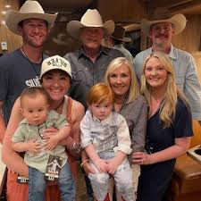 Country Music artist Alan Jackson's two grandsons (Jackson and Wesley) just  attended their very first concert by Grandpa! #alanjackson  #alanjacksonfamily