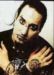 Who are your favorite under rated vocalists? I'll go first: Aimee Echo  (Human Waste Project) and Dez Fafara (Coal Chamber) : r/numetal