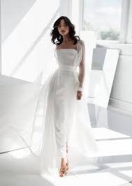 Bridal Suit Bridal Outfit Bridal Cape Bridal Jumpsuit Bridal Pants Wedding Jumpsuit Bridal Gown Modern Bridal Dress Bridal Cape In 2020 Modern Bridal Dress Wedding Dress Trends Bridal Dresses