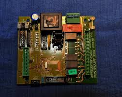 Los usuarios de dispositivos táctiles pueden moverse por la pantalla tocándola o deslizándola con los dedos. La Marzocco Gs3 Electronics Issue