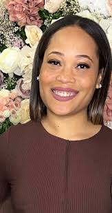 Ashli Williams's Instagram, Twitter & Facebook