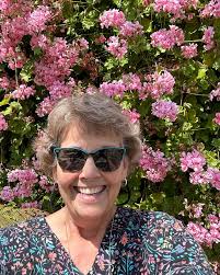 Ireland….on our way to Kylemore Abbey. The flowers and gardens were amazing  as was the Abbey. And we ended the day with a visit to an Irish pub! I  think they sold