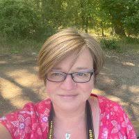 Julie Dickson (@dicksonjulie1)